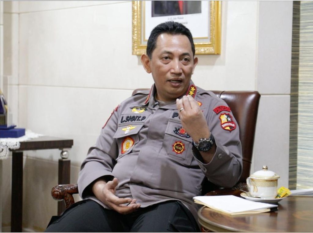 Menyimak Lagi Alasan Kapolri soal Tak Semua Polsek Lakukan Penyidikan Menyimak Lagi Alasan Kapolri soal Tak Semua Polsek Lakukan Penyidikan