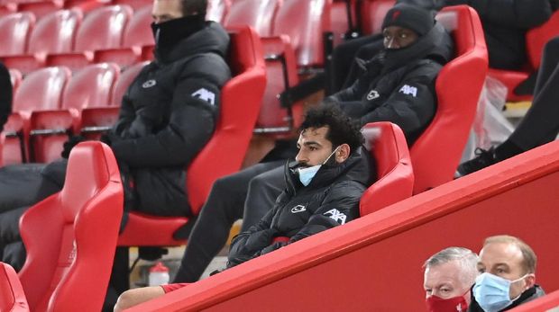 Soccer Football - Premier League - Liverpool v Chelsea - Anfield, Liverpool, Britain - March 4, 2021 Liverpool's Mohamed Salah after being substituted off Pool via REUTERS/Laurence Griffiths EDITORIAL USE ONLY. No use with unauthorized audio, video, data, fixture lists, club/league logos or 'live' services. Online in-match use limited to 75 images, no video emulation. No use in betting, games or single club /league/player publications.  Please contact your account representative for further details.