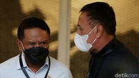 Ini momen Menpora Zainudin Amali saat meninjau persiapan laga timnas U-23 vs Tira Persikabo di Stadion Madya, Jakarta.
