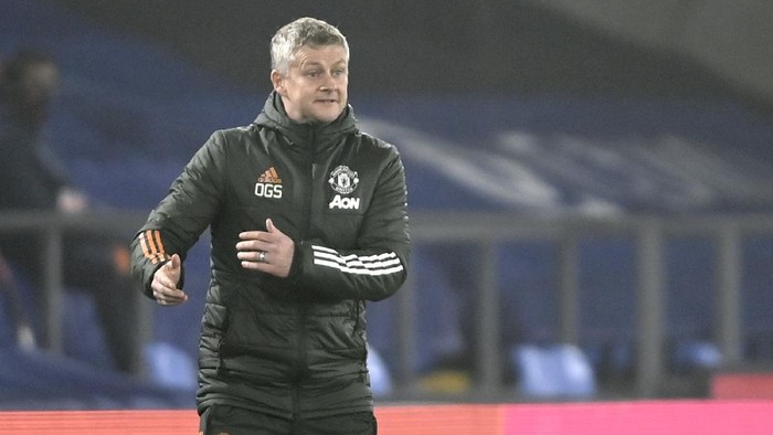 Manchester Uniteds manager Ole Gunnar Solskjaer reacts during the English Premier League soccer match between Crystal Palace and Manchester United at Selhurst Park stadium in London, England, Wednesday, March 3, 2021. (Mike Hewitt/Pool via AP)
