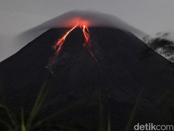 Pagi Ini Gunung Merapi Semburkan 3 Kali Awan Panas