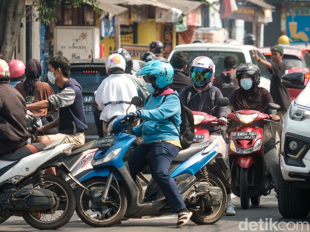 Macet Jl Moh Kafhi I Masih Dikaji, Petugas Pengatur Lalin Akan Ditambah Macet Jl Moh Kafhi I Masih Dikaji, Petugas Pengatur Lalin Akan Ditambah