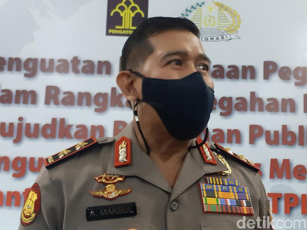 Soroti Pelayanan Publik, Satgas Saber Pungli Dorong Transaksi Non-Tunai Soroti Pelayanan Publik, Satgas Saber Pungli Dorong Transaksi Non-Tunai