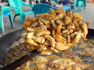 5 Pisang Goreng Ini Laris Manis, Bisa Ludes 5 Ribu Potong per Hari! 5 Pisang Goreng Ini Laris Manis, Bisa Ludes 5 Ribu Potong per Hari!