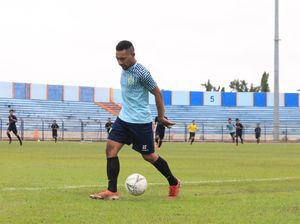 Persela Lamongan Datangkan Eks Bek Persipura dan Timnas U-19 Persela Lamongan Datangkan Eks Bek Persipura dan Timnas U-19