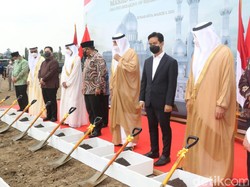 Tak Hanya Jalan, Ternyata Ada Masjid di UEA yang Diberi Nama Jokowi