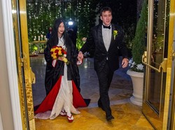 Pernikahan Kelima, Nicolas Cage Resmi Persunting Riko Shibata