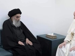 Paus Fransiskus dan Ulama Syiah Bahas Keselamatan Umat Kristen di Irak