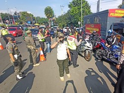 Tak Bawa Hasil Antigen, Rombongan Moge Mau ke Puncak Diputar Balik