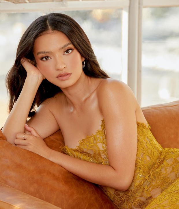 Raline Shah/instagram.com/ralineshah Raline Shah tampil eksotis dan glamour/instagram.com/ralineshah