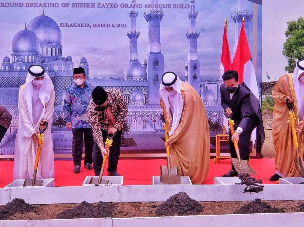 Masjid Pemberian Pangeran UEA untuk Jokowi Mulai Dibangun di Solo