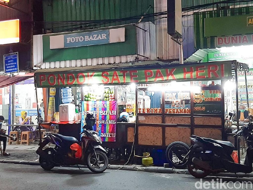 5 Tempat Makan Enak di Kawasan Jalan Sabang yang Murah Meriah 5 Tempat Makan Enak di Kawasan Jalan Sabang yang Murah Meriah