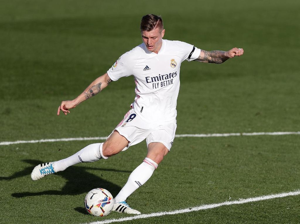 Toni Kroos Ingin Pensiun di Real Madrid Toni Kroos Ingin Pensiun di Real Madrid