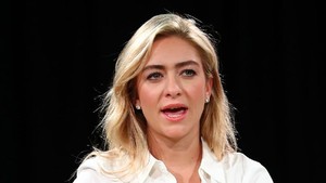 Whitney Wolfe, Dilecehkan Lalu Jadi Penguasa Kencan Digital