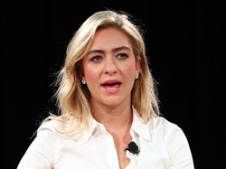 Whitney Wolfe, Dilecehkan Lalu Jadi Penguasa Kencan Digital