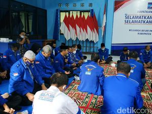 Solidaritas di Tengah Kemelut Usai KLB Sumut, Demokrat Pacitan Gelar Doa Bersama Solidaritas di Tengah Kemelut Usai KLB Sumut, Demokrat Pacitan Gelar Doa Bersama