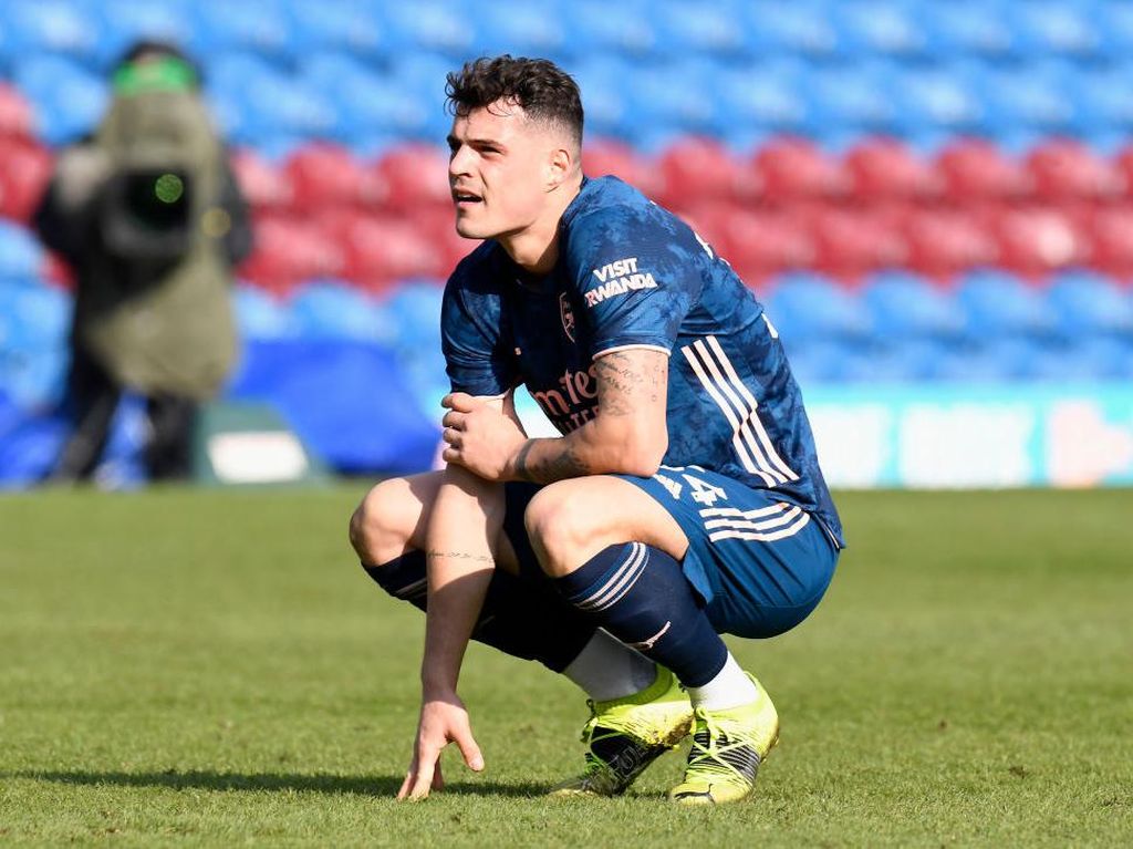 Granit Xhaka Merasa Dikritik Berlebihan di Arsenal Granit Xhaka Merasa Dikritik Berlebihan di Arsenal