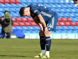 Dear Fans Arsenal, Granit Xhaka Minta Maaf Sudah Bikin Salah