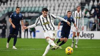 Jumlah peluang penalti Juventus (satu penalti per 324 menit) menyamai AC Milan. (Foto: Getty Images/Valerio Pennicino)