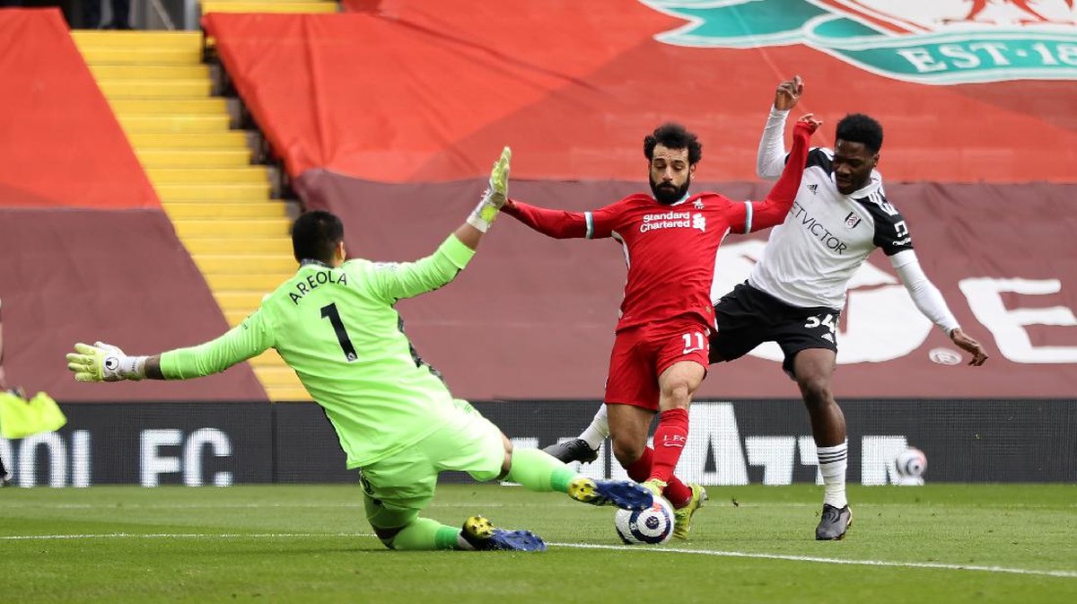 Liverpool tertinggal 0-1 dari Fulham di babak pertama. (Foto: Getty Images/Clive Brunskill)