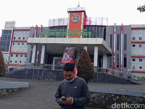 Mahasiswa UIN Maliki Malang Meninggal Saat Berlatih Silat di Coban Rais Mahasiswa UIN Maliki Malang Meninggal Saat Berlatih Silat di Coban Rais