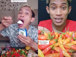 Aksi Pria Mukbang Cabe dan Telur Mentah lewat Live Streaming TikTok