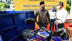 Peduli Kebersihan Warga Lamongan
