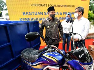 Peduli Kebersihan Warga Lamongan