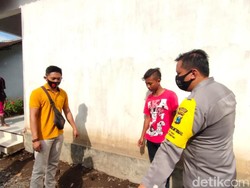 Pria Jember Tewas Dibacok Tetangga di Depan Anak dan Istri