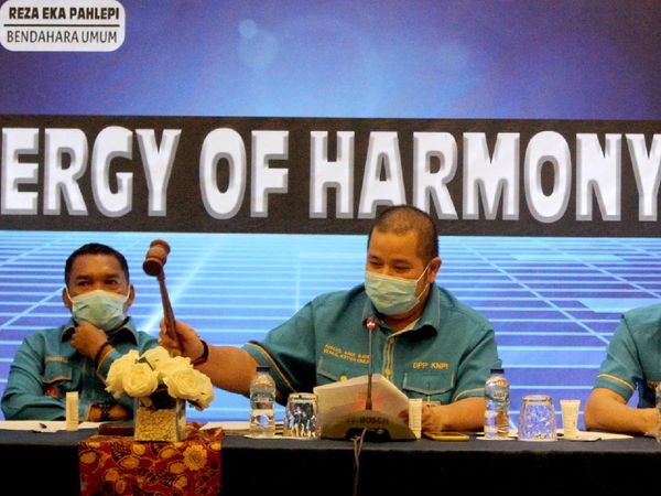 Rapat Pleno DPP KNPI Copot Ketum Haris Pertama