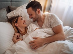 5 Hal yang Diam-diam Diinginkan Istri saat Bercinta Biar Cepat Klimaks