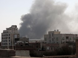 Saling Balas Serangan Koalisi Arab Saudi vs Houthi di Yaman