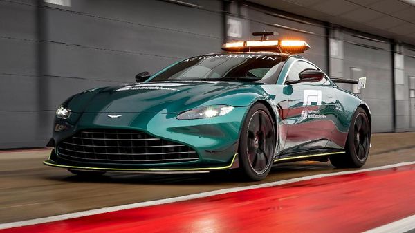 Ini Wujud Aston Martin yang Jadi Safety Car F1