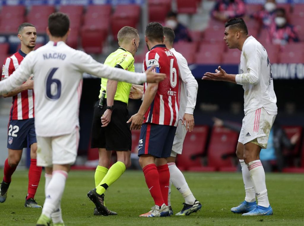 Kontroversi Handball Felipe di Atletico Vs Madrid, Apa Kata Zidane? Kontroversi Handball Felipe di Atletico Vs Madrid, Apa Kata Zidane?