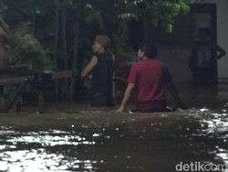 Sungai Kedung Galeng Meluap, Permukiman Warga di Probolinggo Terendam