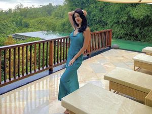 Elma Agustin Pamer Body Goal, Disemprot Umbar Aurat Elma Agustin Pamer Body Goal, Disemprot Umbar Aurat