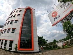 Pilih Kader Internal, PKS Urung Dukung Riza Patria-Marshel di Tangsel