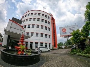 PKS yang Legawa Ditinggal Anggota Dewan Pakar Setelah Gabung KIM Plus PKS yang Legawa Ditinggal Anggota Dewan Pakar Setelah Gabung KIM Plus