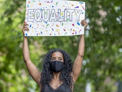 6 Lagu Tentang Perempuan yang Bisa Kamu Dengarkan