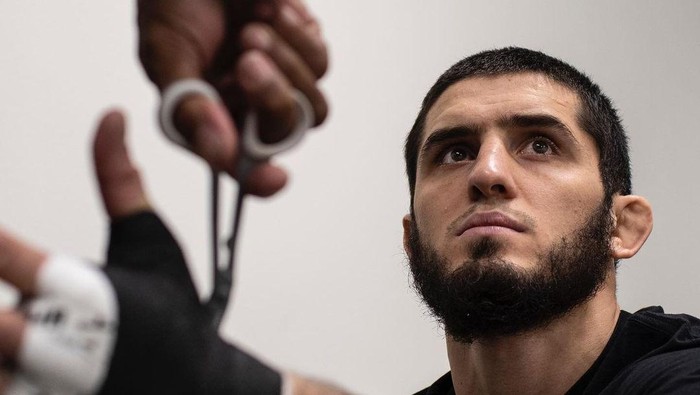 Khabib Tidak Mau Membayang-bayangi Islam (Instagram/ufcrussia)