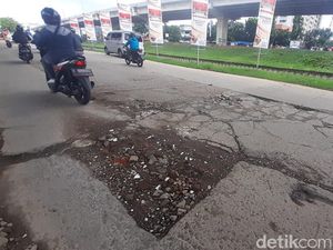 Tender Perbaikan Jl Inspeksi Kalimalang Direncanakan Selesai Sepekan