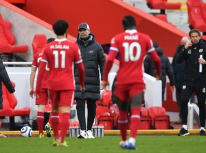 Gary Neville: Liverpool Buruk Seburuk-buruknya