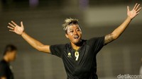 Dalam laga pertandingan melawan Bali United, Timnas Indonesia berhasil unggul 1 gol di babak pertama lewat Kushedya Hari Yudo pada menit ke-35.