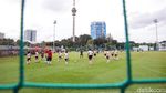 Melihat Latihan Perdana Timnas Puteri Indonesia