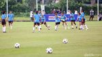 Melihat Latihan Perdana Timnas Puteri Indonesia