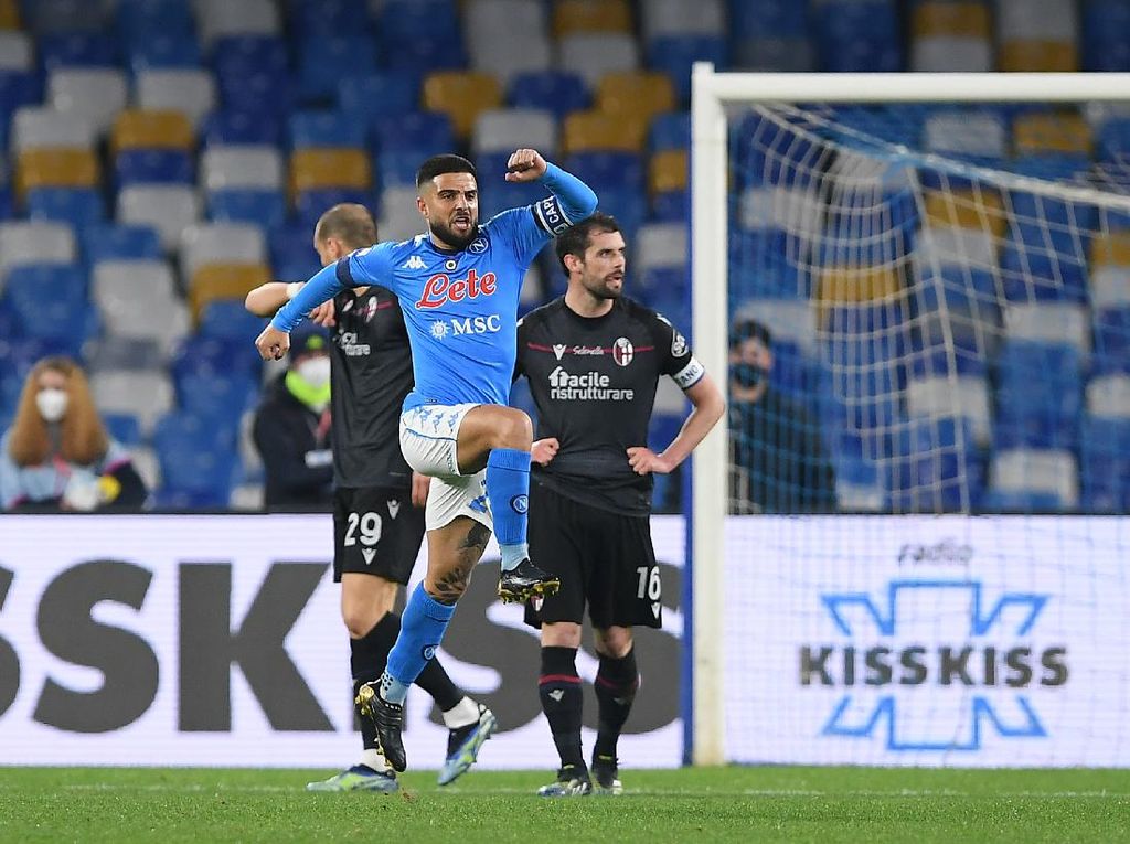 Napoli Bekap Bologna 3-1, Lorenzo Insigne Jadi Bintang Napoli Bekap Bologna 3-1, Lorenzo Insigne Jadi Bintang