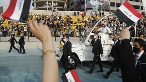 Momen Paus Fransiskus Kunjungi Irak Bawa Pesan Perdamaian