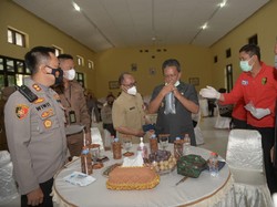 Percepat Pelacakan COVID-19, Polisi Sumbang Genose ke Pemkab Pacitan