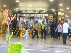 Pria Tewas Terjatuh dari Lantai 2 Tunjungan Plaza Surabaya