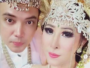 Sandy Tumiwa Nikah Siri dengan Mantan Istri Rio Reifan Sandy Tumiwa Nikah Siri dengan Mantan Istri Rio Reifan